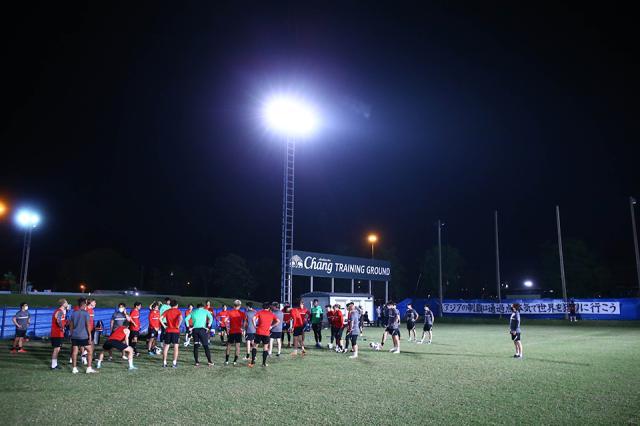 1650278083826073280.jpg 899.jpg